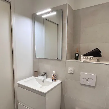 Apartment Centre Vieilleville *